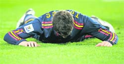 We are satisfied with his work and his attitude and we are hoping for the best of him in our next matches. Vicente del Bosque