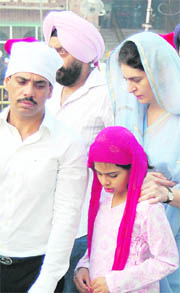 Priyanka Gandhi and her husband Robert Vadra at the Golden Temple on Wednesday. 