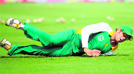 South Africa�s AB de Villiers dives during a practice session in Dhaka on Friday.