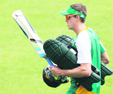 Morne Morkel arrives at the Sher-e-Bangla stadium in Dhaka on Thursday
