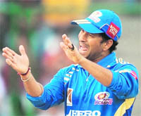 Mumbai Maestro: Sachin Tendulkar will once again look to lead his side by example as they play a formidable Royal Challengers team. 