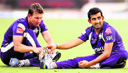 Bret Lee (L) and Gautam Gambhir during a practice session in Kolkata on Saturday