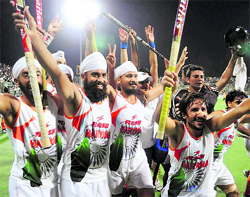 The Haryana team that won the Senior national hockey championship had five players from the Namdhari team
