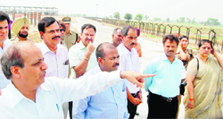Joint Secretary (Border Management) KK Mittal during an inspection of the Integrated Check Post at Attari.