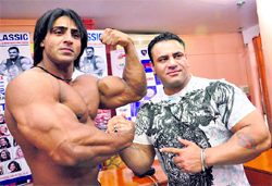 Body builder Varinder Singh Ghuman (L) and Sheru Aangrish