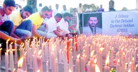 Jalandhar residents pay tributes to Gurkirat Singh.