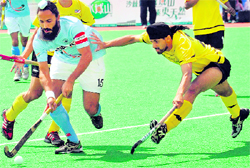 FIH has warned India it could miss the London Olympics even if it qualifies