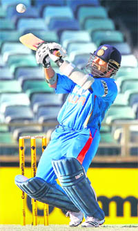 Sachin Tendulkar plays an upper cut in the ODI against Sri Lanka at the WACA in Perth on Wednesday. Tendulkar scored 48.