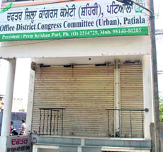 A deserted Congress office after the poll results in Patiala. 