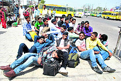 Students stranded at the Patiala bus stand