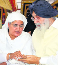 Bibi Jagir Kaur with Chief Minister Parkash Singh Badal. 
