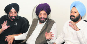 Cycling Federation of India officials address a press conference in New Delhi on Saturday. 