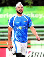 Chandigarh Comets� Gurjinder Singh bagged the 
