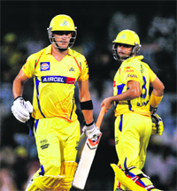 Chennai Super Kings' Faf du Plessis (L) and Suresh Raina during their match against Deccan Chargers in 