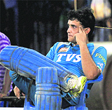Kolkata�s favourite cricketer Sourav Ganguly (pic) will lead the Pune Warriors against Knight Riders.