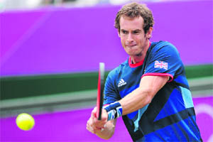 Andy Murray beat Spain�s Nicolas Almagro 6-4, 6-1