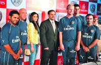 Deccan Chronicle co-owner Gayatri Reddy with a sponsor representative and team players