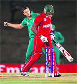 Morne Morkel celebrates the wicket of Vusi Sibanda on Friday. � Reuters