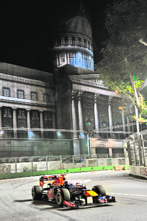 Red Bull�s Sebastian Vettel powers to victory in the Singapore Formula One Grand Prix race on Sunday. 