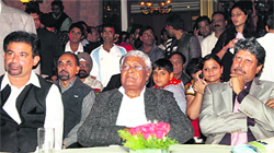 Chetan Sharma, Desh Prem Azad and Kapil Dev at a function in New Delhi, to commemorate Chetan�s hat-trick in the 1987 World Cup. Tribune Photo: Manas Ranjan