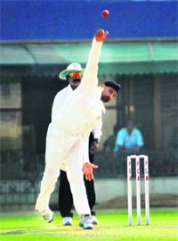 Offie Harbhajan Singh will be a potent threat to English batsmen