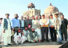 A delegation of Afghanistan farmers visit Khizar Makbara in Sonepat