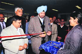 Lt Gen (retd) DDS Sandhu, Vice-Chancellor, Kurukshetra University, inaugurates the two-day student research convention "Anveshan" at the university auditorium