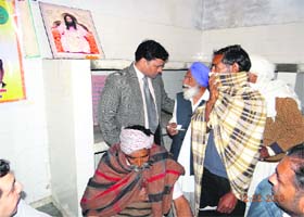 The CJM, Harish Gupta, interacts with prisoners in the District Jail at Sirsa
