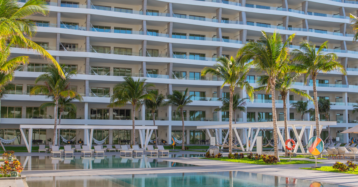 garza-blanca-cancun-hotel