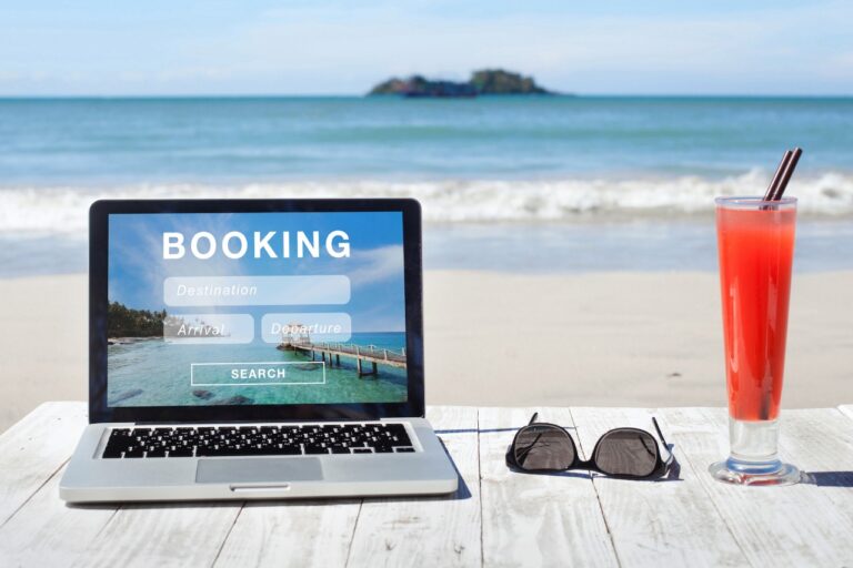 hotel deals laptop on the beach