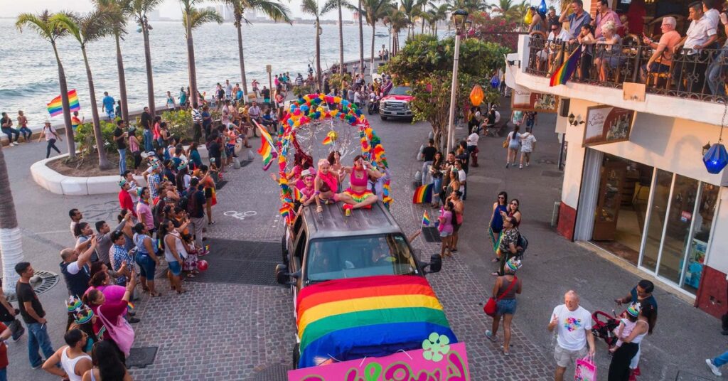 lgbtq puerto vallarta