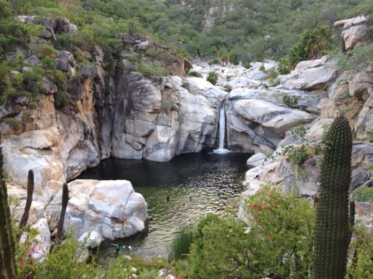 santiago-waterfall-los-cabos