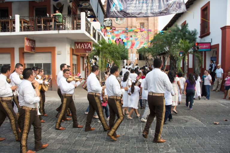 maricahi walking on Puerto Vallarat streets