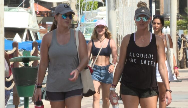 tourists walking on los cabos streets