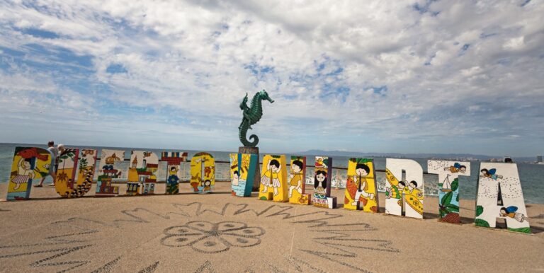 malecon-of-puerto-vallarta