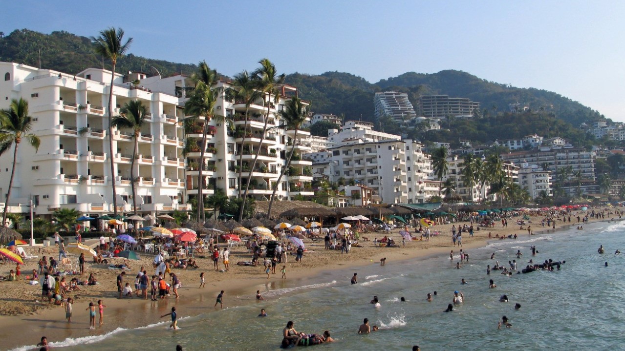 Puerto Vallarta beach and hotels