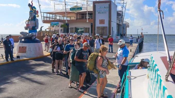 People boarding the Belize to Chetumal ferry