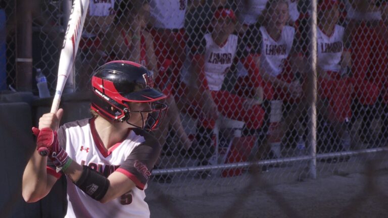 softball player in Puerto Vallarta