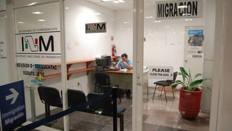 Immigration office in Los Cabos