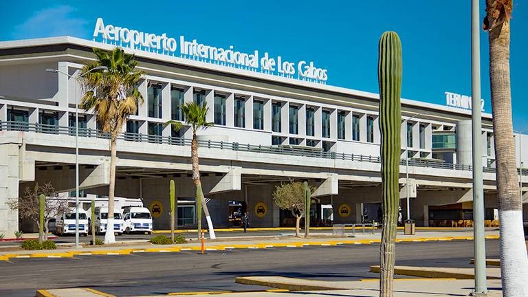 facade of Los Cabos international airport