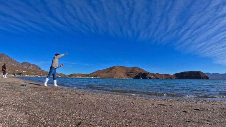 Man shore fishing in Los Cabos