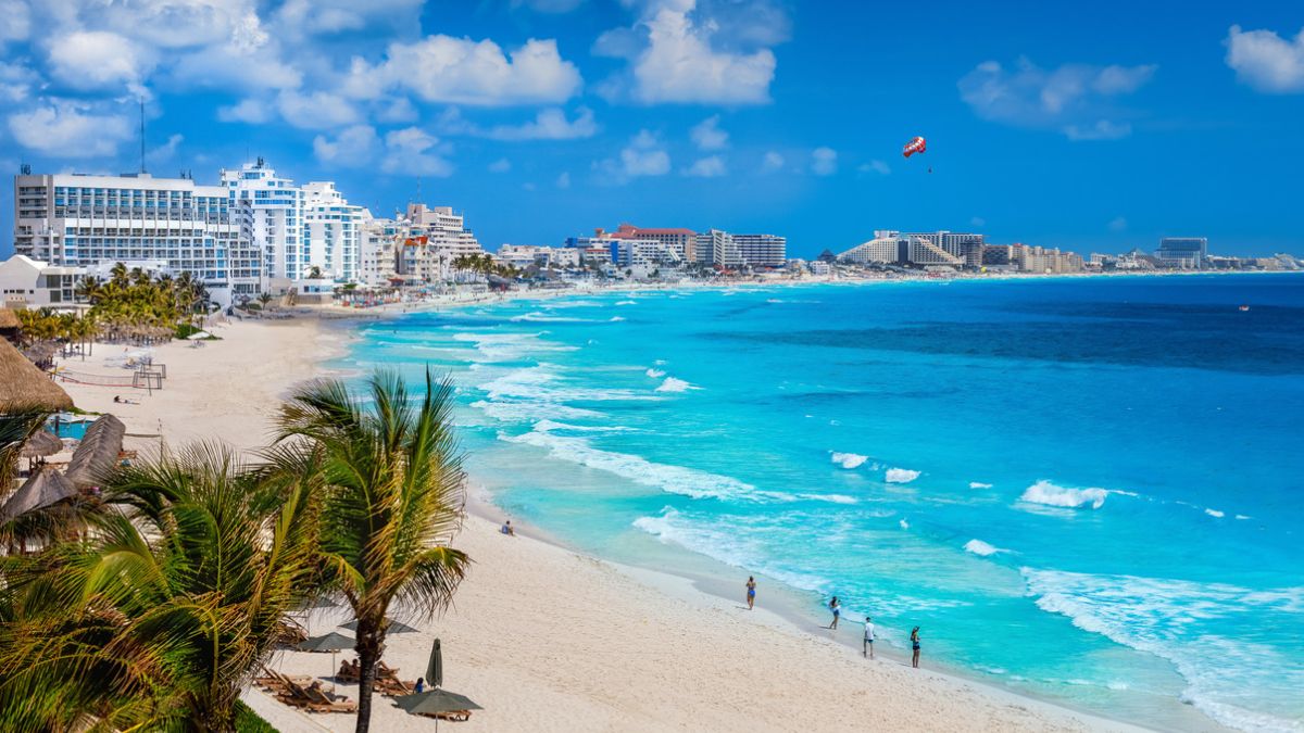 Beach and sea of Cancun