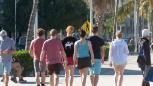 Tourists walking in La Paz