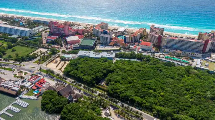 Aerial view of Cancun hotels and beach