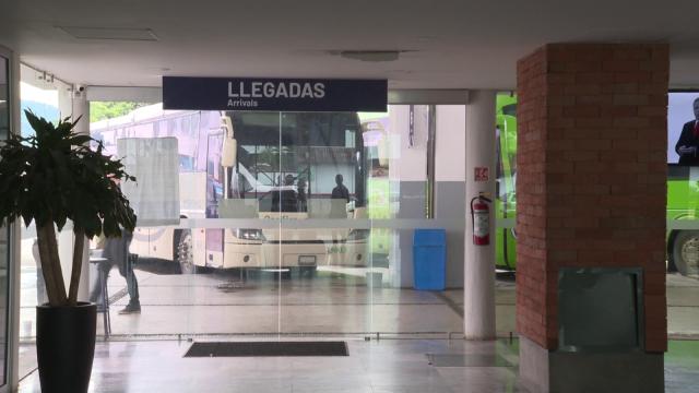 Arrivals gate at Puerto Vallarta bus terminal