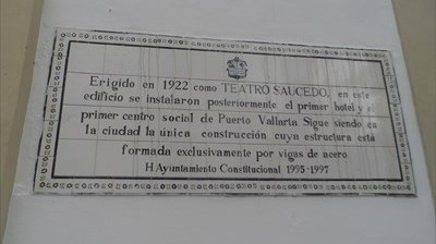 Plaque on Saucedo Theater of Puerto Vallarta's wall