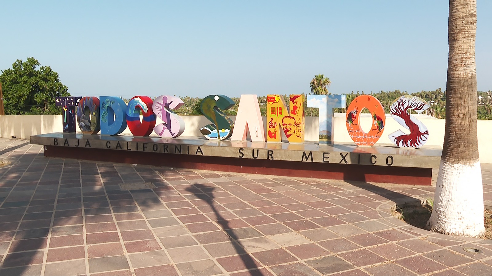 Todos Santos sign