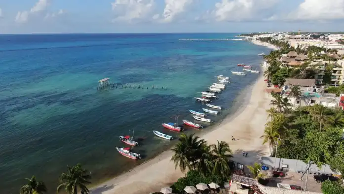 El Recodo beach in Cancun