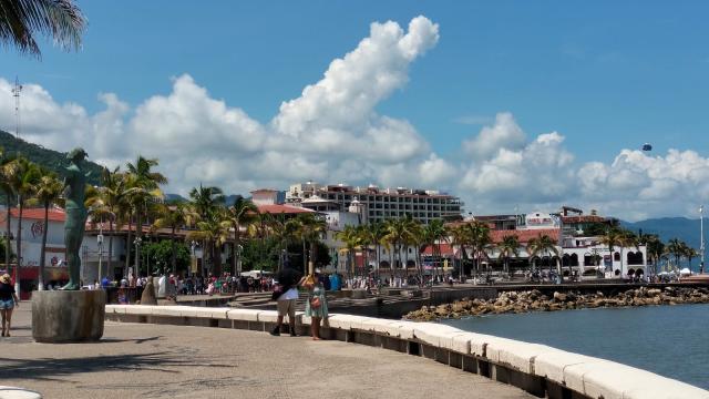 Puerto aVallarta Malecon