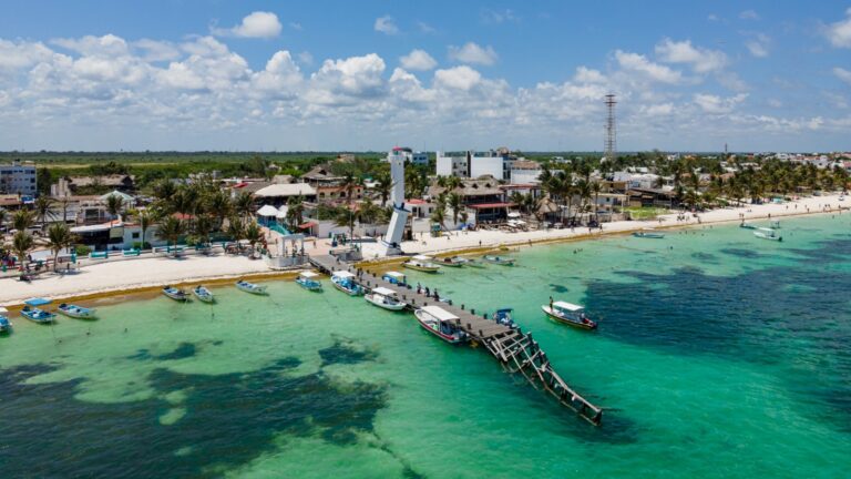 Puerto Morelos pier